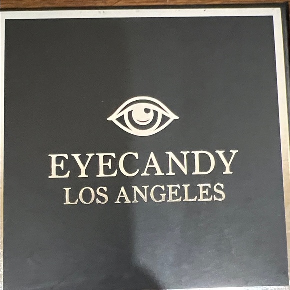 Eye Candy Los Angeles | Halloween Whimsy Brooch Set 🕷️🦇🖤 - Picture 3 of 12